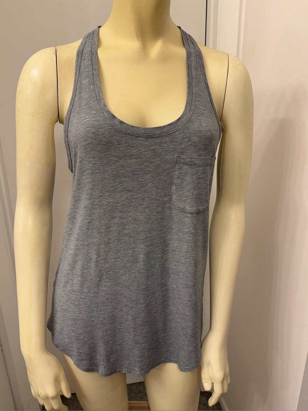lululemon athletica Heather Grey Scoop Neck Racerback Tank